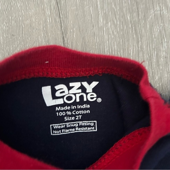 Lazy One Toddler Long Sleeve Navy Shirt With Lobster Size 2T - Picture 3 of 3
